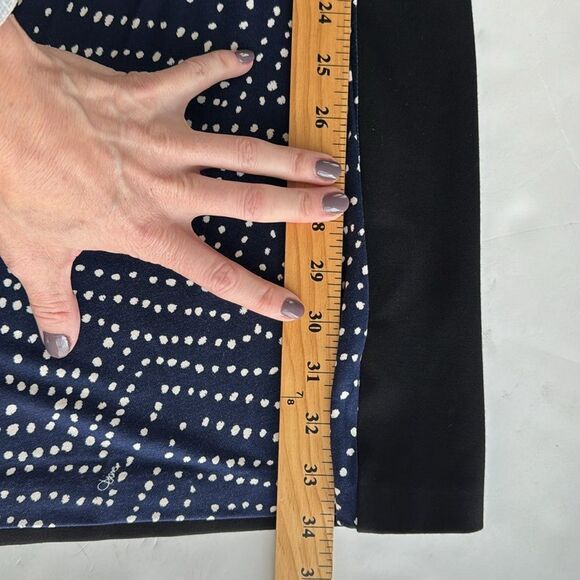 Diane Von Furstenberg Size 4 Dhalia Batik Midnight Faux Wrap Side-Tie Dress Silk - Picture 16 of 16